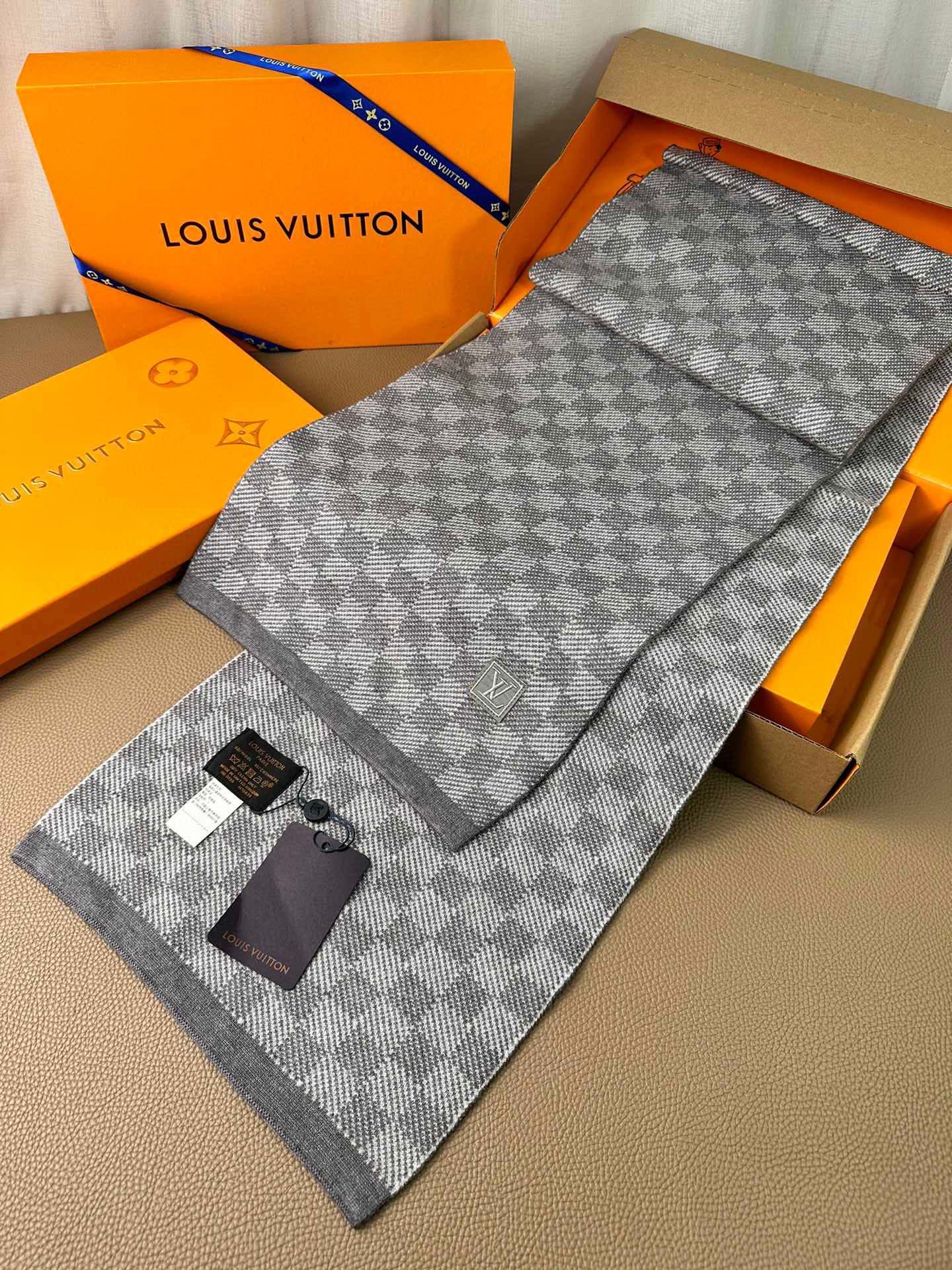 Louis Vuitton Scarf